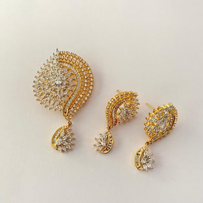 Elegant American Diamond Pendant Set