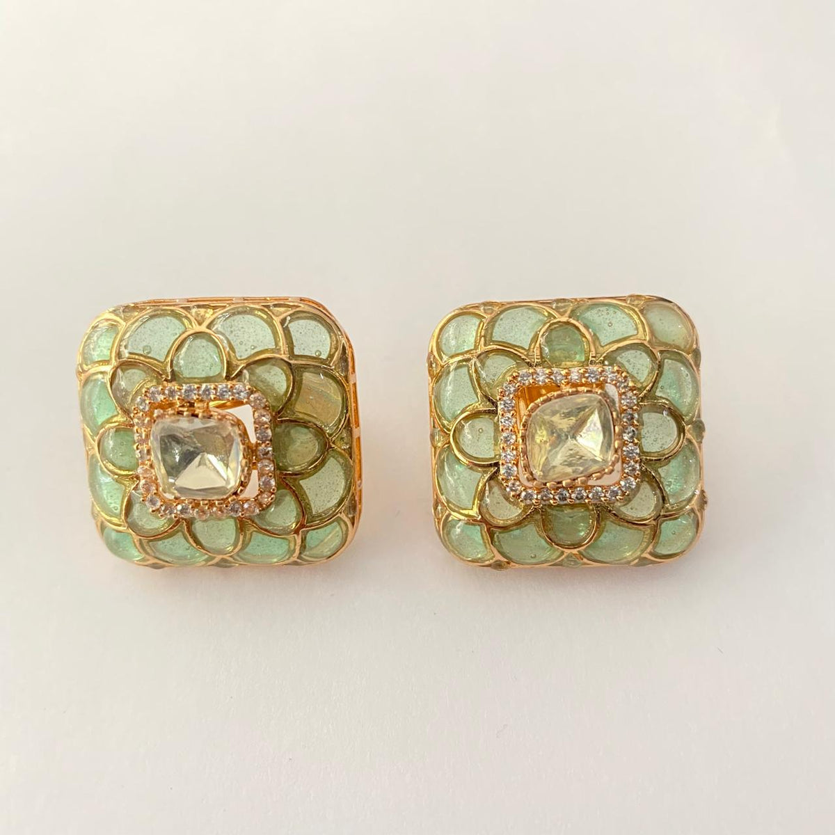 Gold Plated Squate Shape Fusion Stud