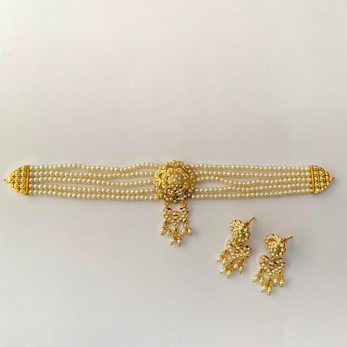 Gold Plated Pearl Jadau Choker Set
