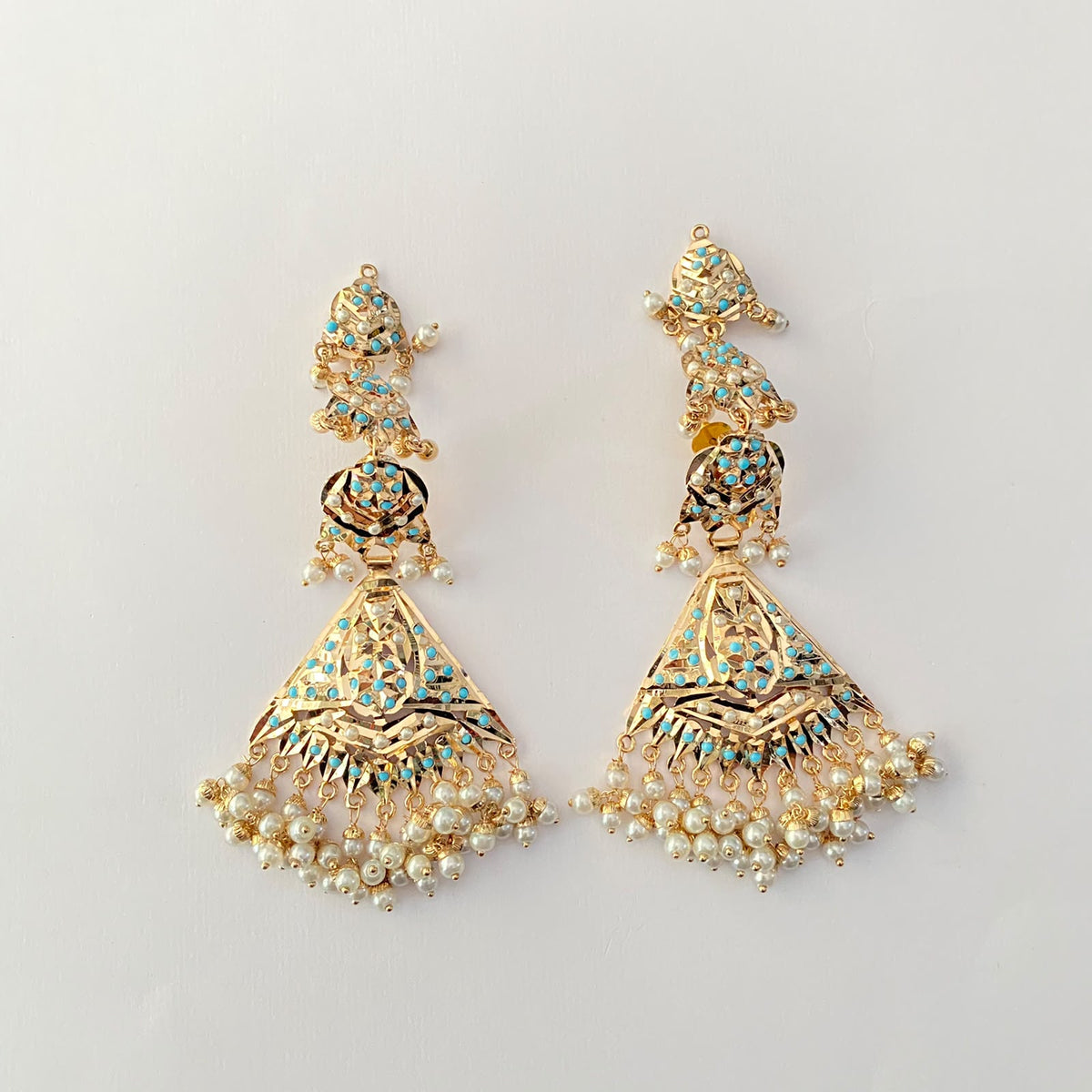 Firoza White Pearl Kaan Chain Earring