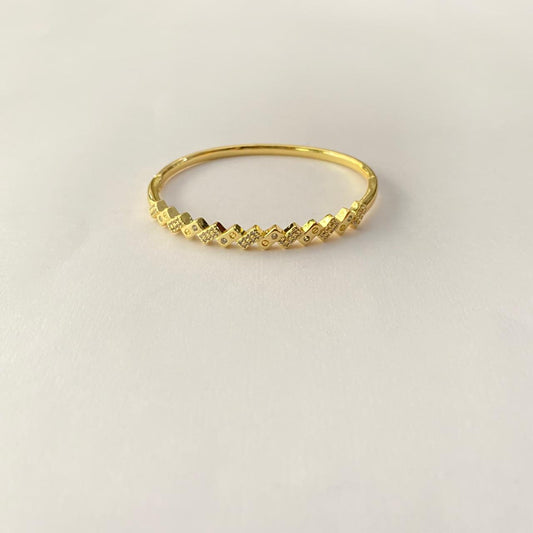Sleek Gold Plated Bracelet