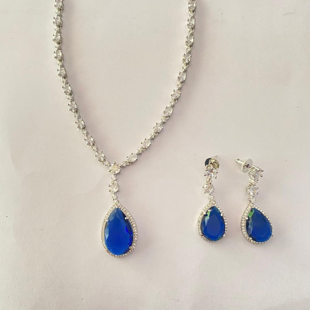 Blue Drop Stone Silver Plated Diamond Necklace Set