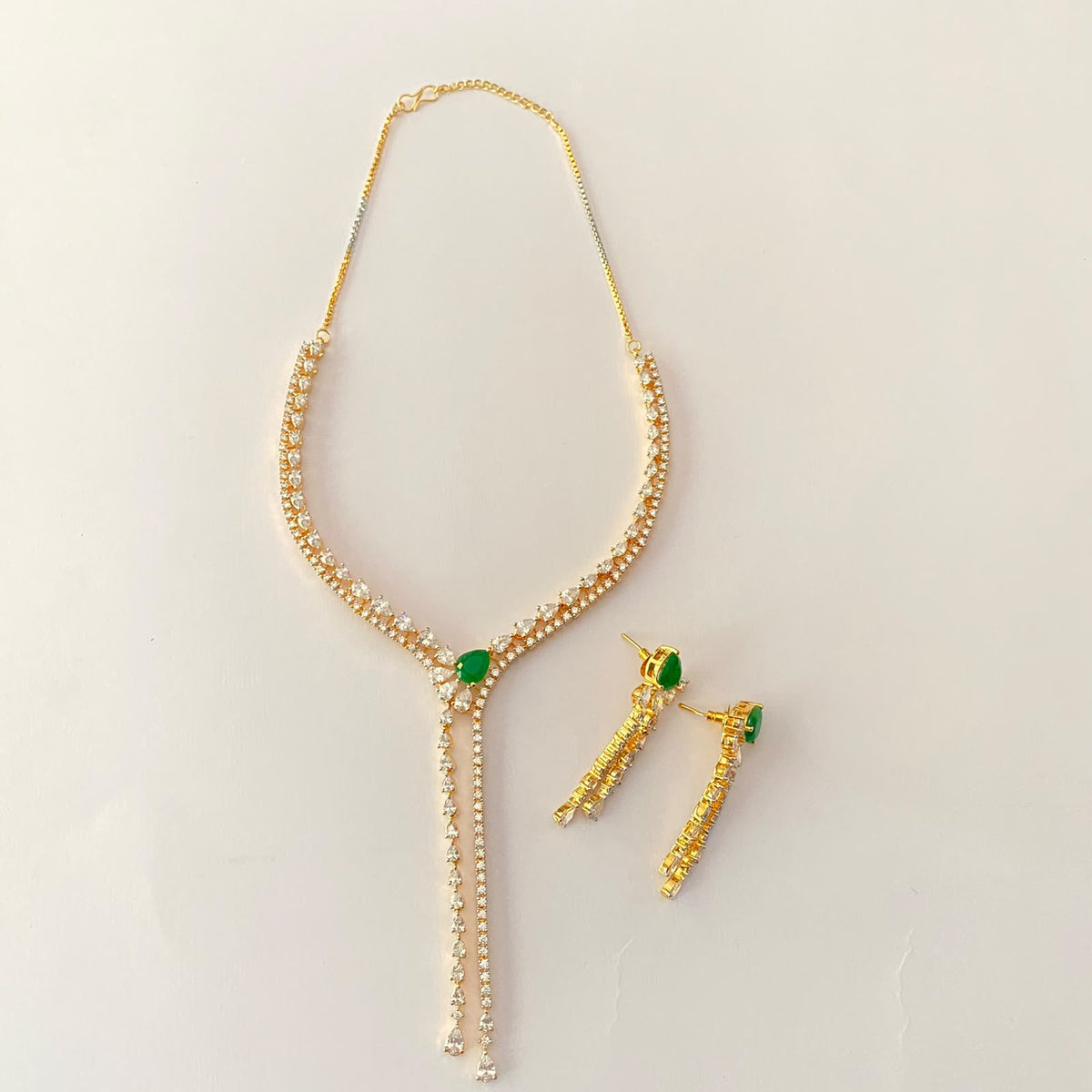 Diamond Sleek Gold Plated green Stone Necklace Set