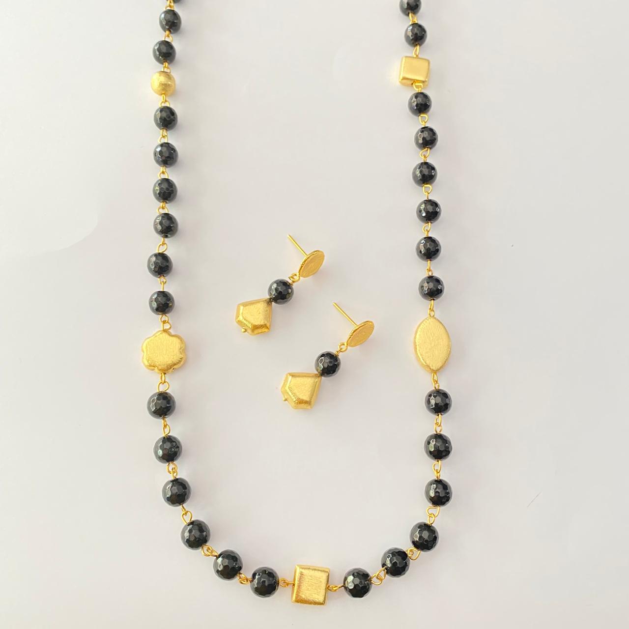 Black Stone Long Necklace Set