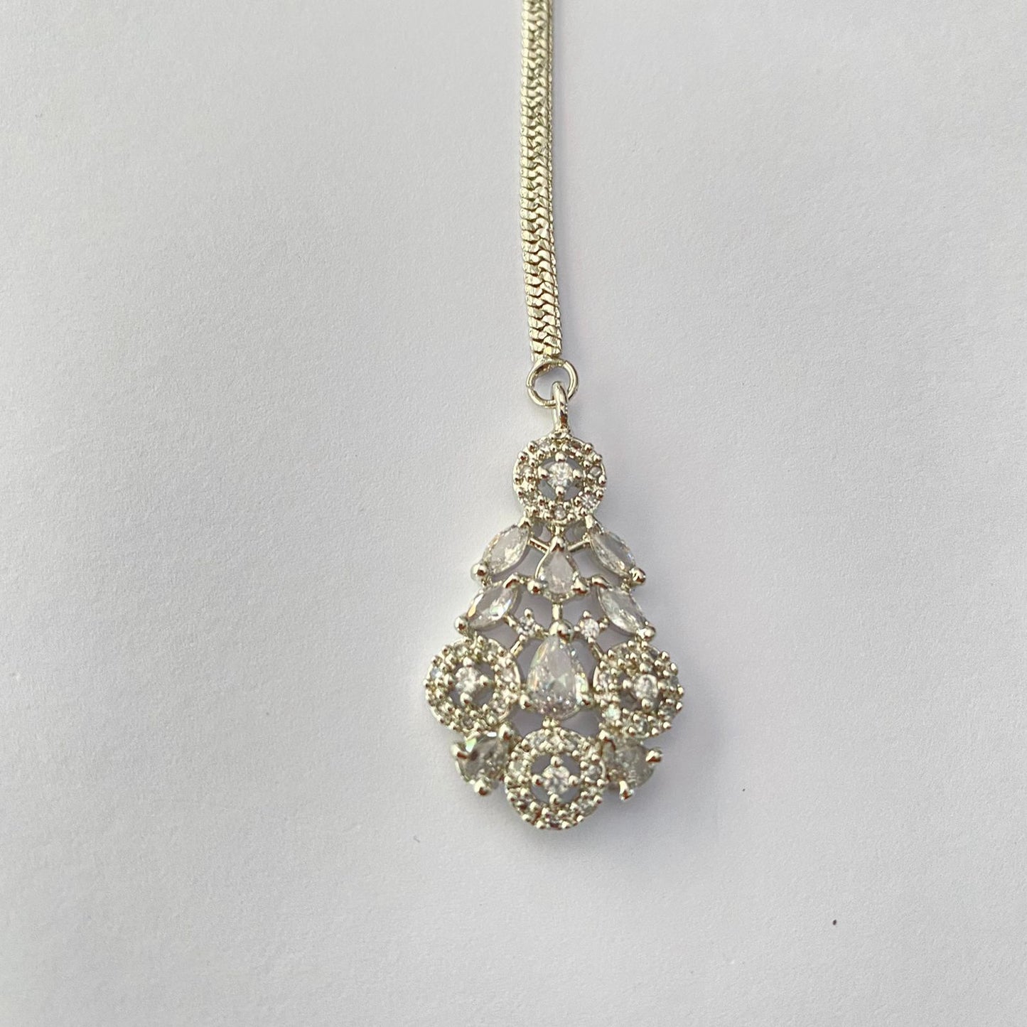 White stone silver plated mangtikka