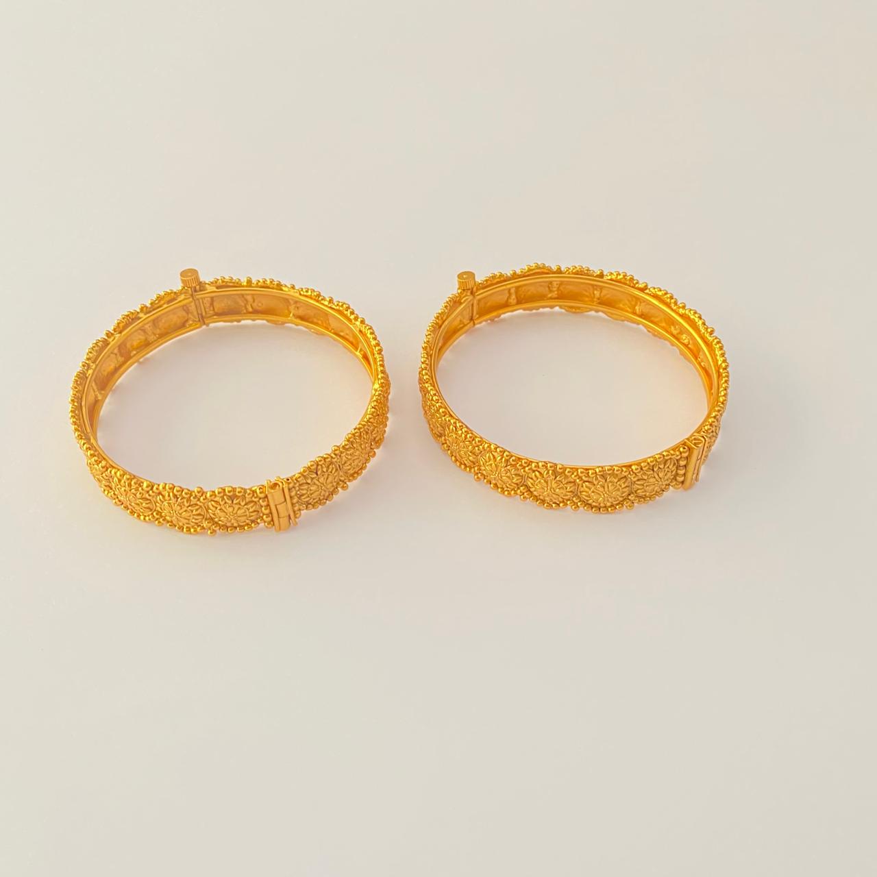 Gold Plated Floral Design temple Bangle set