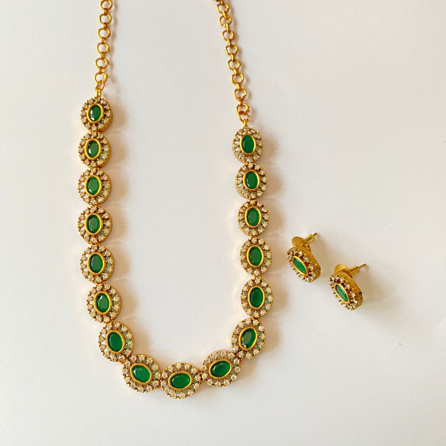 Green Stone Necklace Set