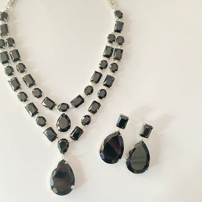 Double Line Black Necklace Set