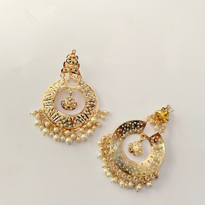 White Pearl Jadau Gold Plated Earring