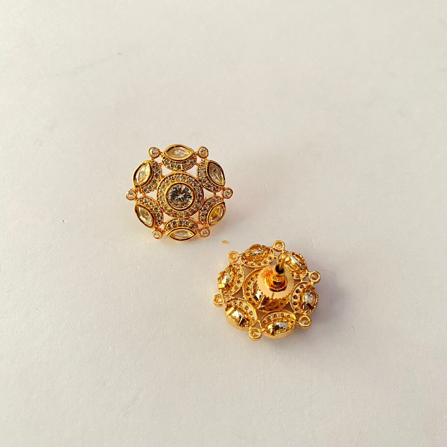 Kundan Gold Plated Stud