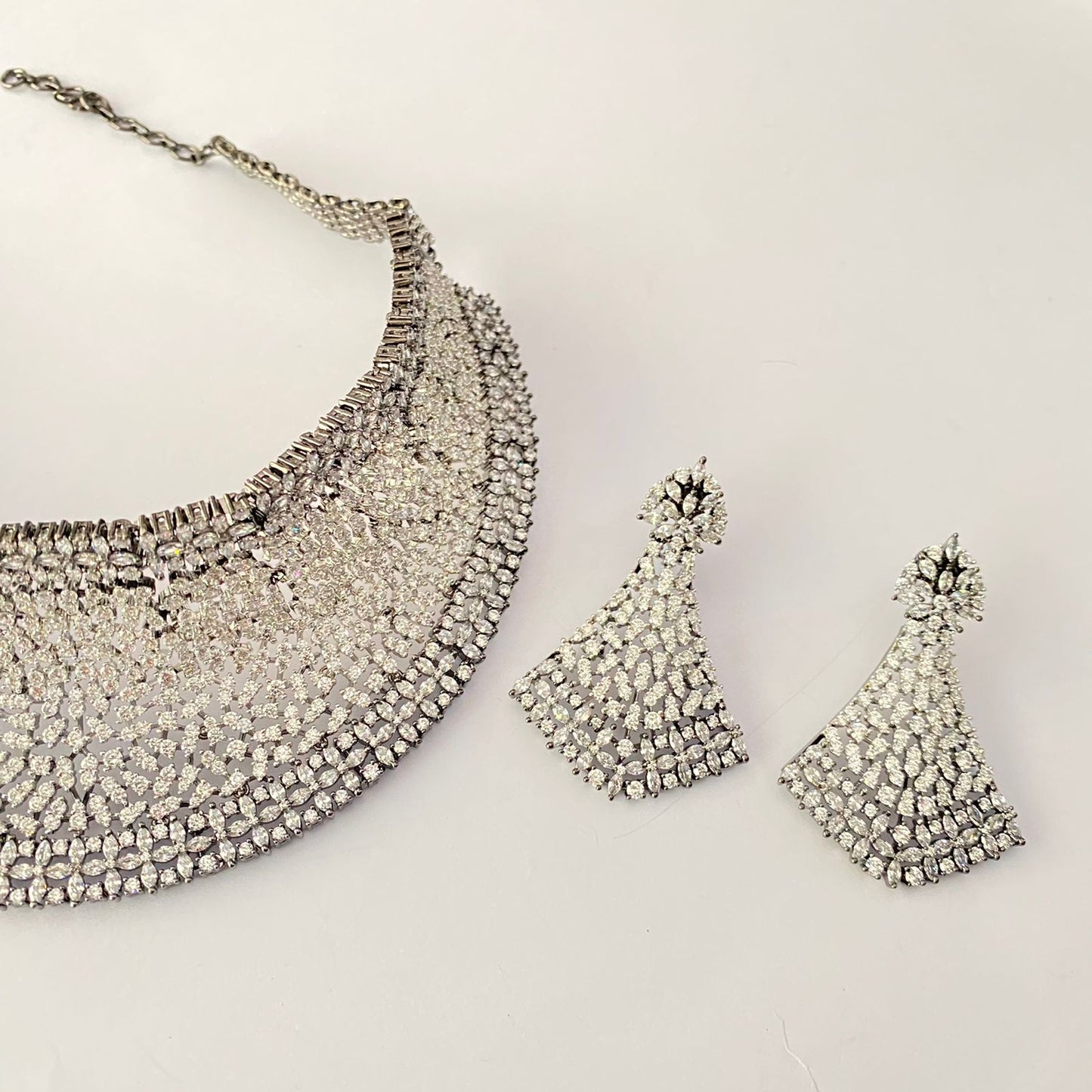 victorian ad stone big chokar necklace set