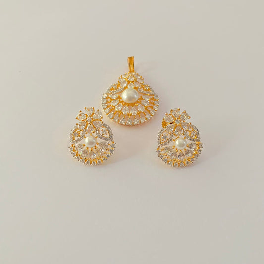 Pearl Gold Plated A.D Pendant set