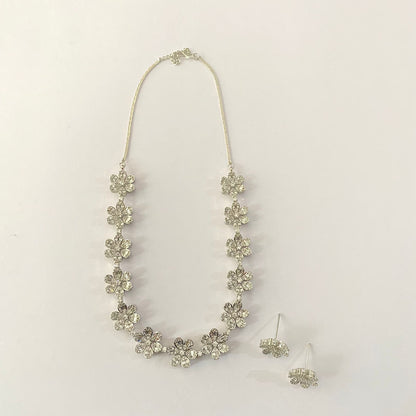 Flower Design Silver Plated Sleek Diamond Necklace Set
