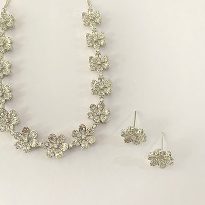 Flower Design Silver Plated Sleek Diamond Necklace Set