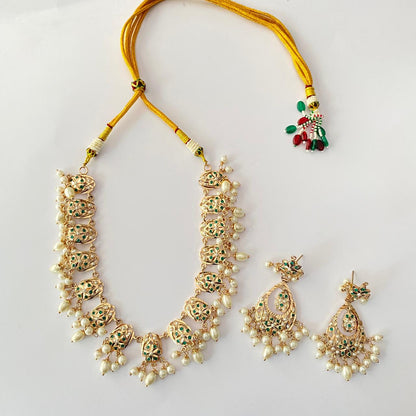 Emerald Jadau Necklace Set