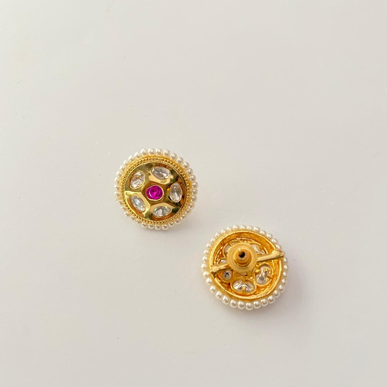 Kundan Gold plated Stud