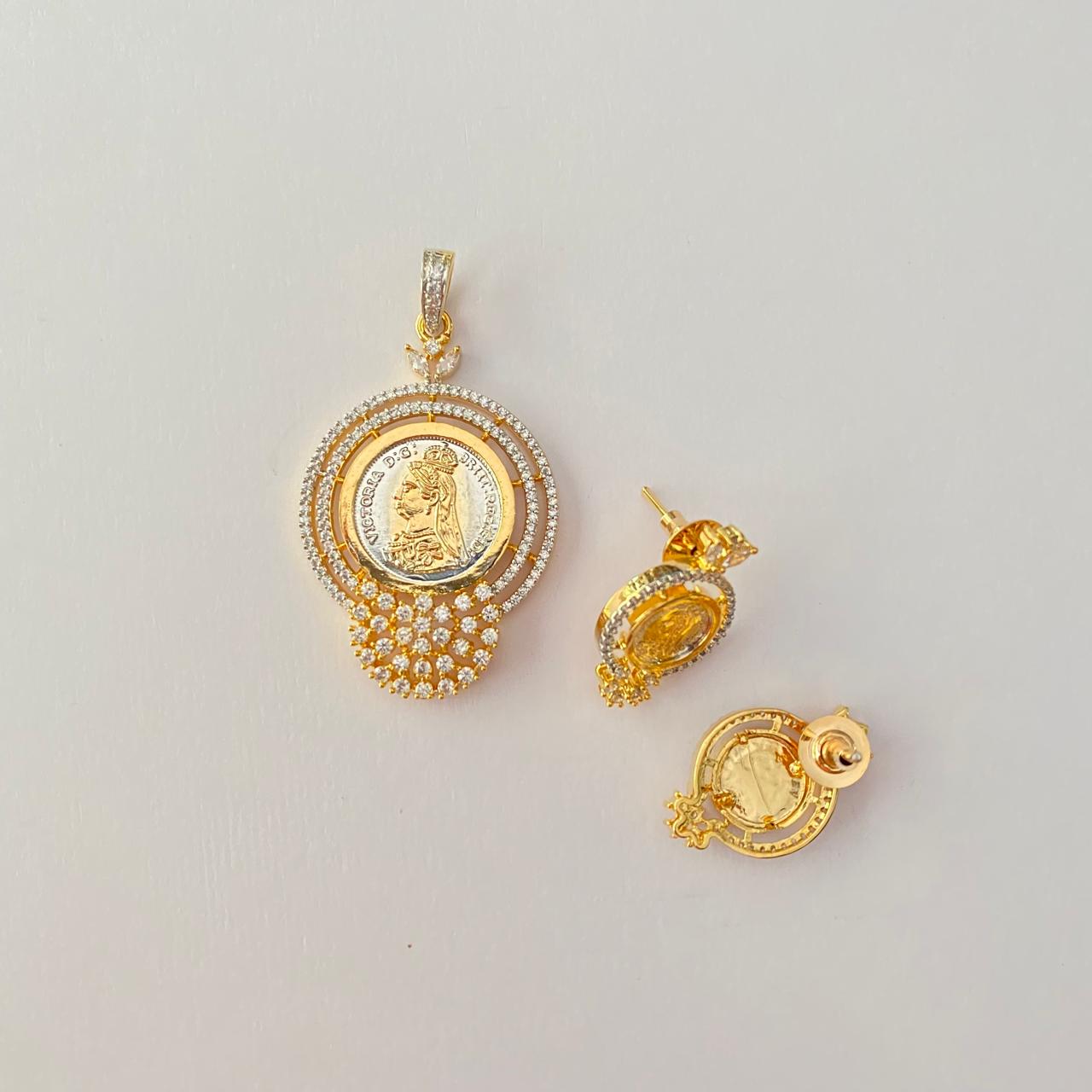 Round Shape Gini Gold Plated Pendant Set