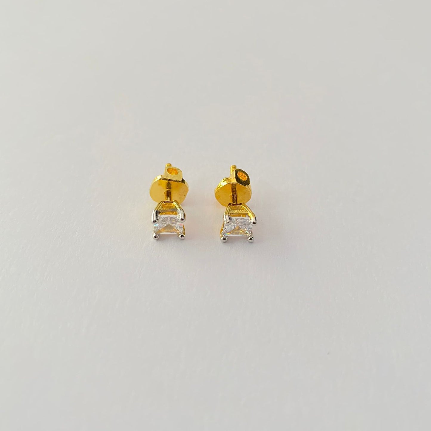 Small Square Shape Gold Plated with Back Screw Solitaire