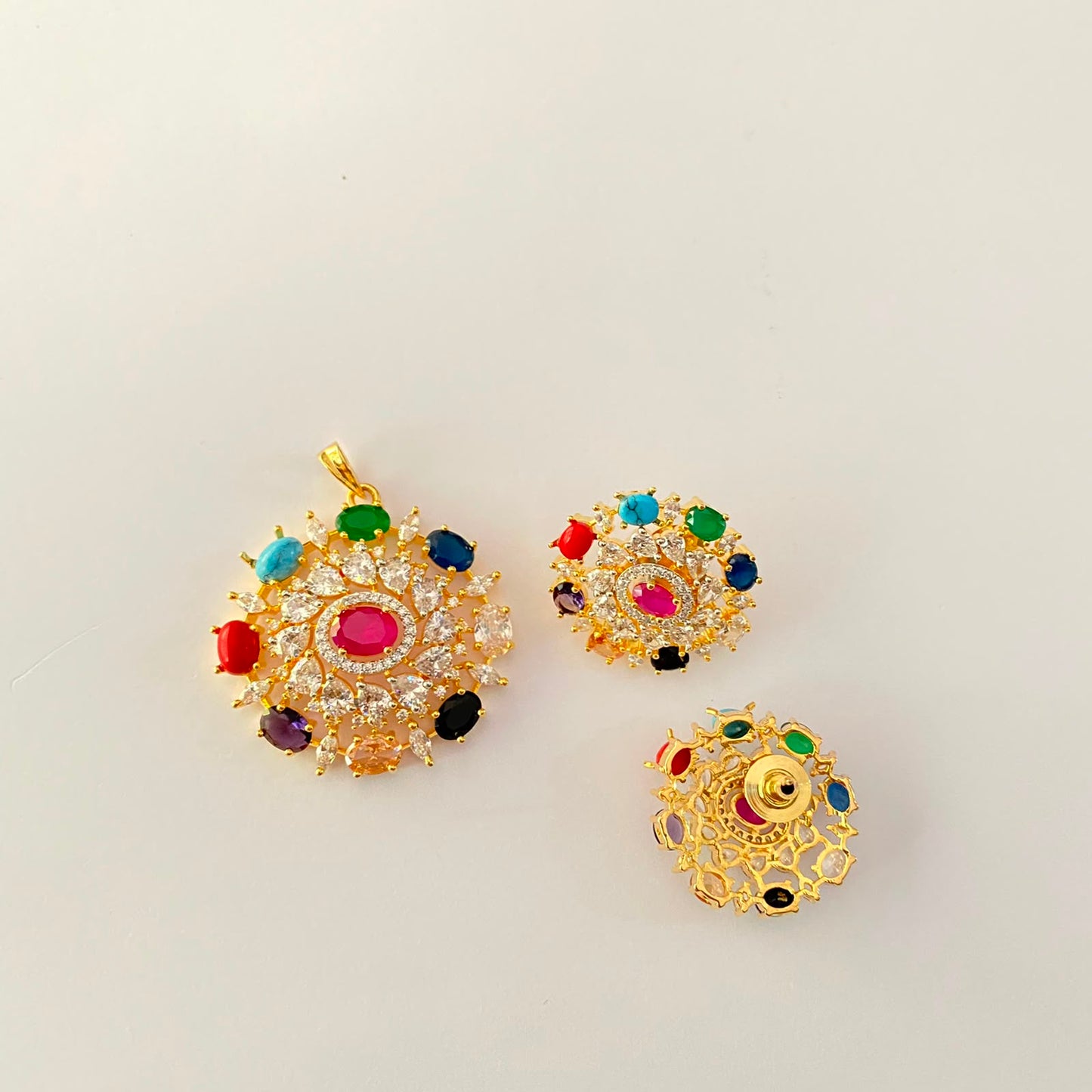 Multi Round Shape Gold Plated Pendant Set