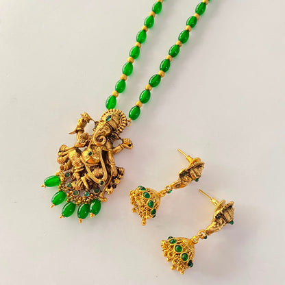Emerald Antique Gold Traditional Temple Ganesha Pendant Set