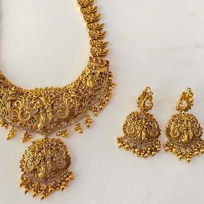 Radhakrishn Antique Necklace Set