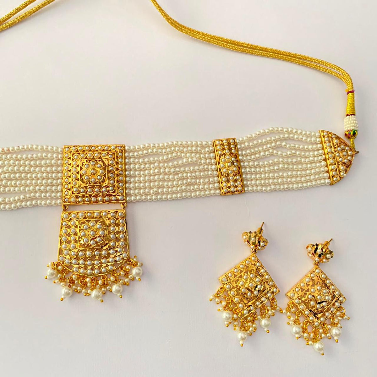 Gold Plated Jadau White Beads Choker Set