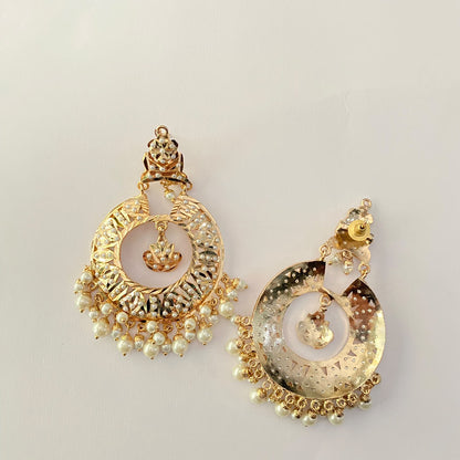 White Jadau Pearl Chand Bali