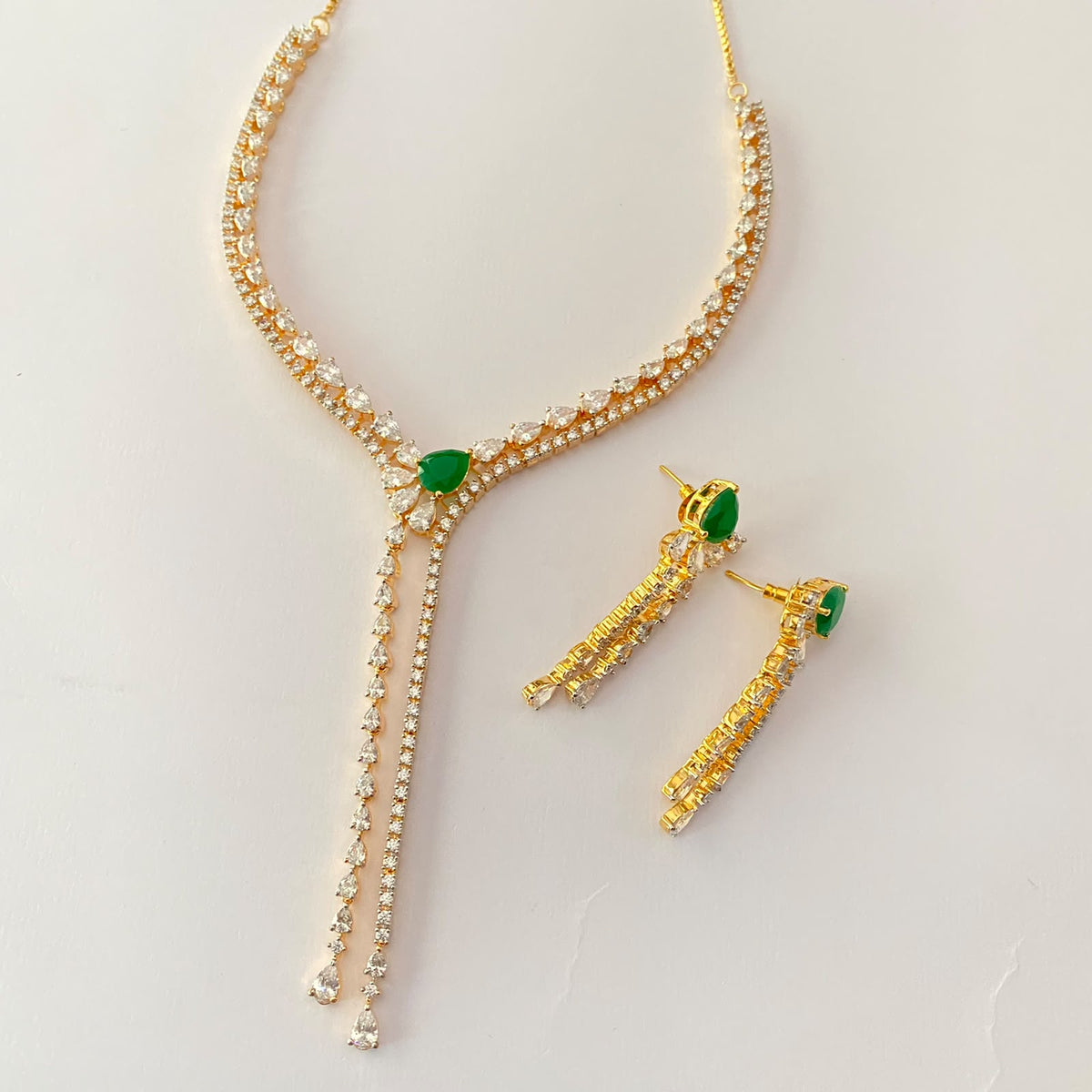 Diamond Sleek Gold Plated green Stone Necklace Set